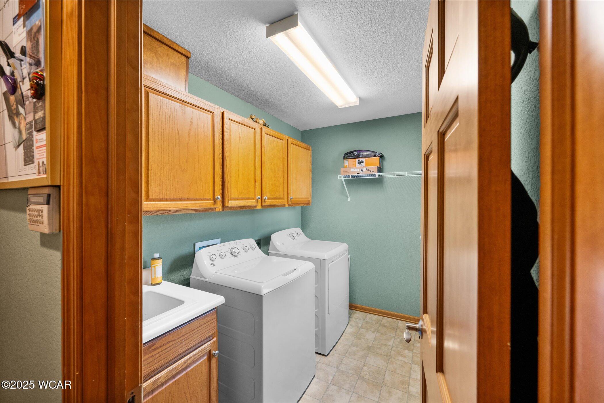 2522 Spruce Loop Road, Sylvania, Ohio
