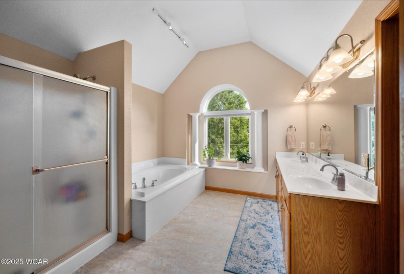 2522 Spruce Loop Road, Sylvania, Ohio, 4 Bedrooms Bedrooms, ,2 BathroomsBathrooms,Residential,For Sale,Spruce Loop,308038