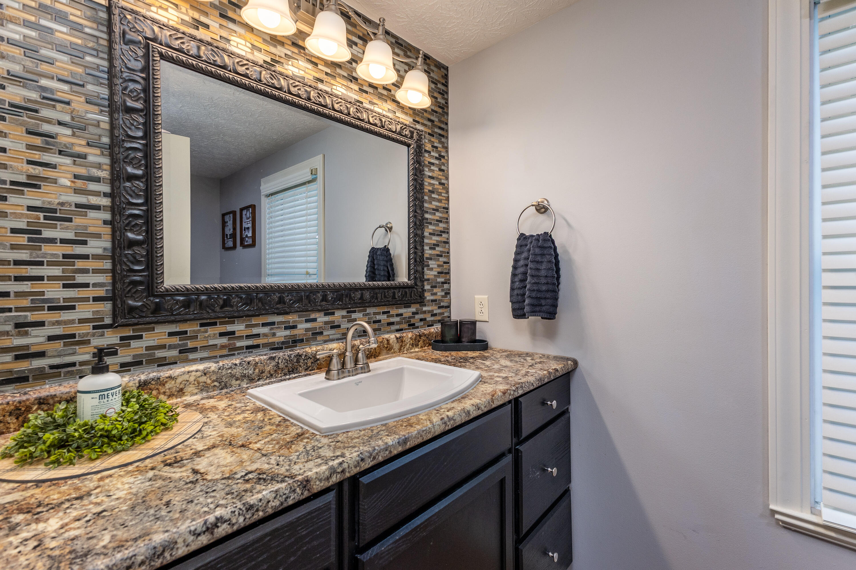 1389 Mckaig Avenue, Troy, Ohio 45373