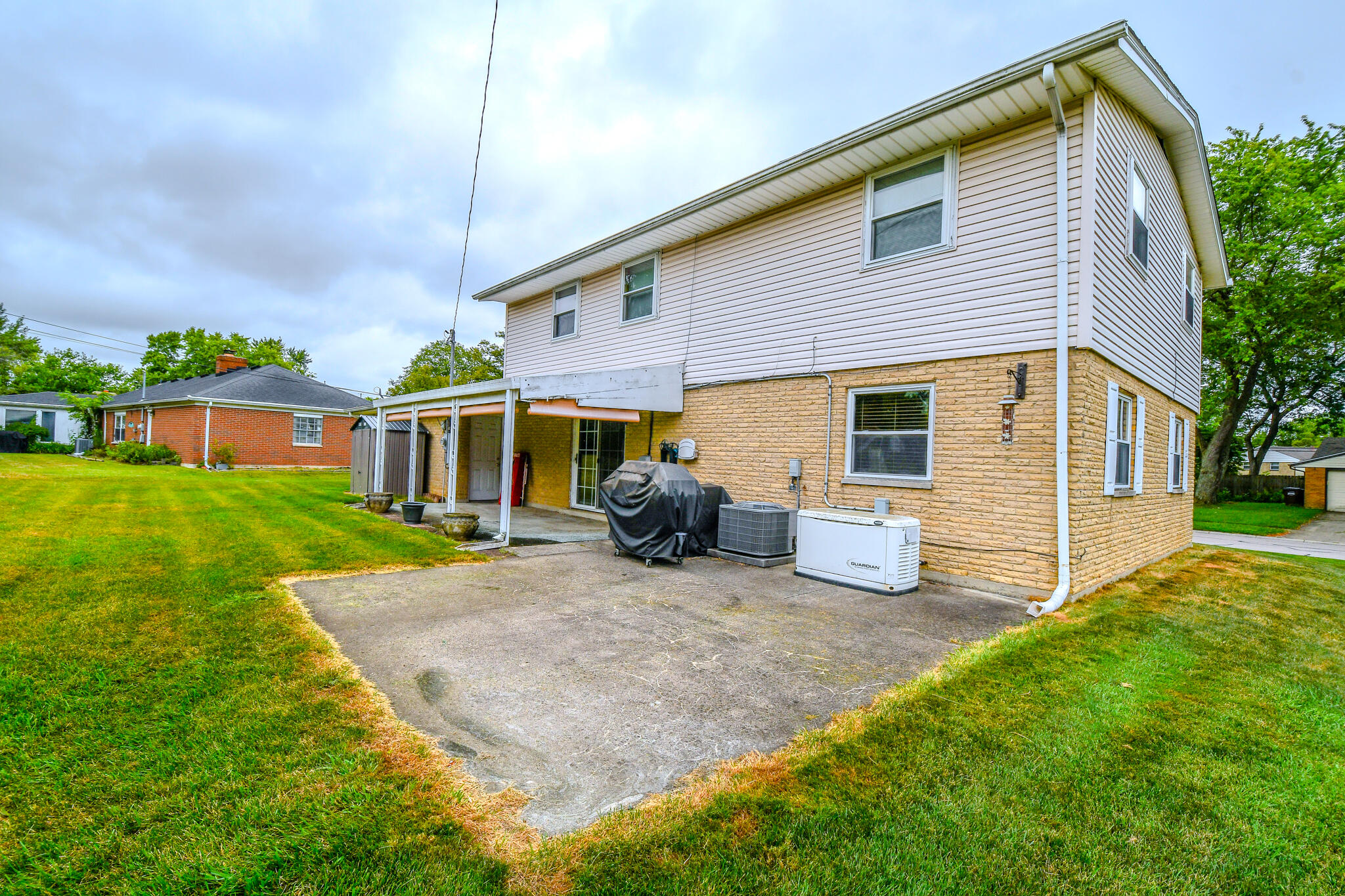 6811 Kinsey Road, Englewood, Ohio 45322