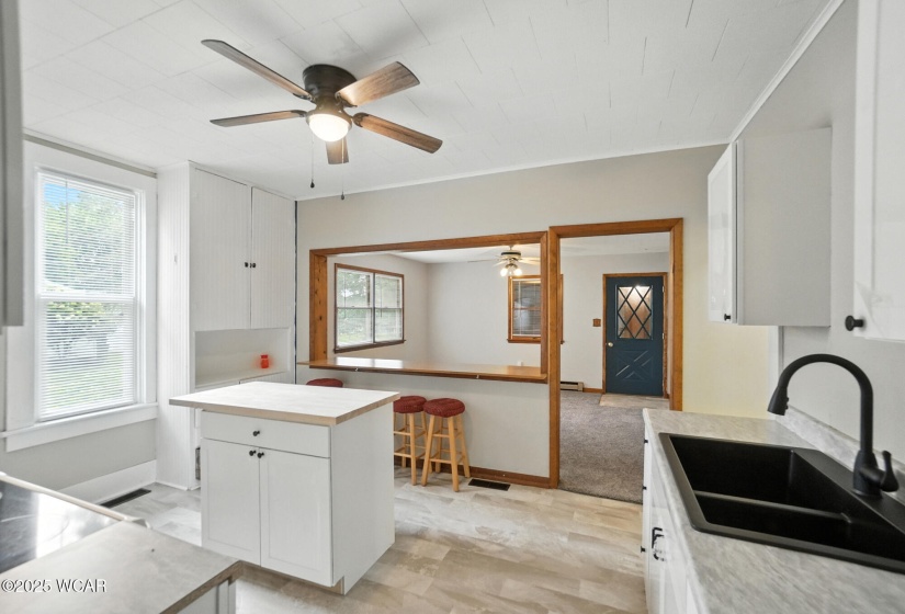 79 Broadway Street, Kenton, Ohio, 3 Bedrooms Bedrooms, ,1 BathroomBathrooms,Residential,For Sale,Broadway,308043