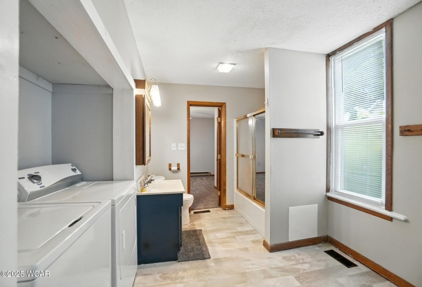 79 Broadway Street, Kenton, Ohio, 3 Bedrooms Bedrooms, ,1 BathroomBathrooms,Residential,For Sale,Broadway,308043