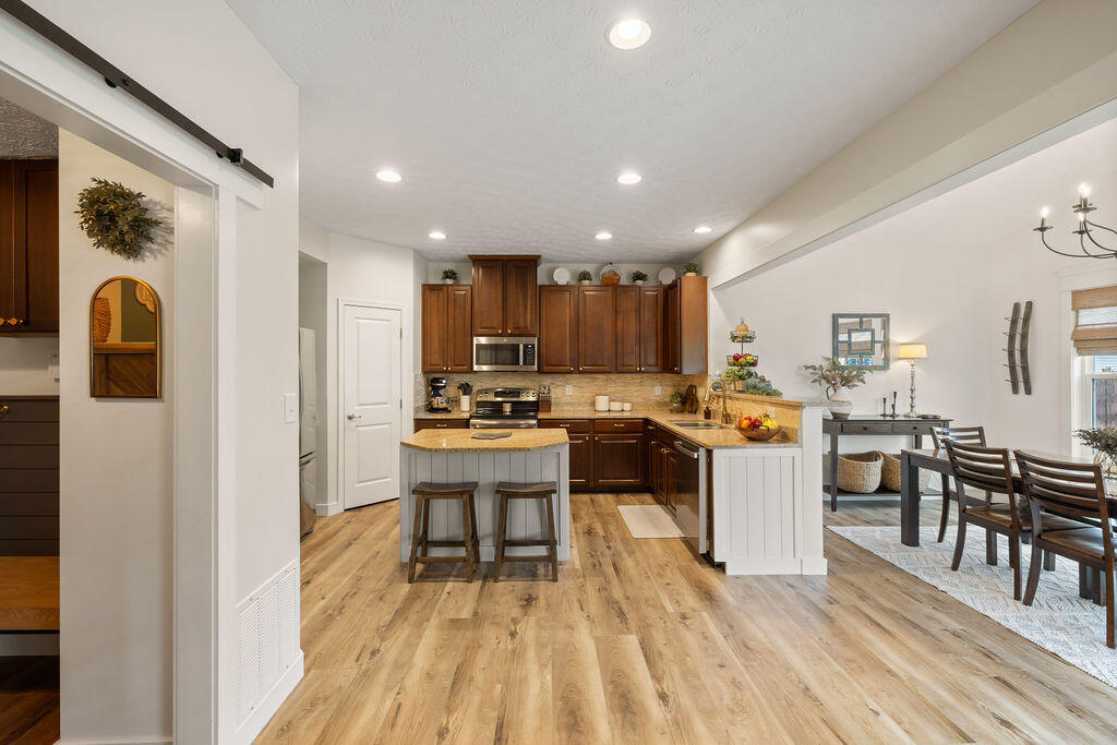 1475 Artesian Lane, Fairborn, Ohio 45324
