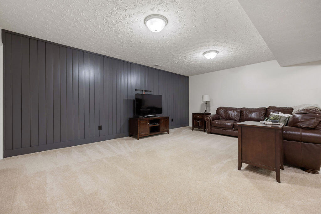 1475 Artesian Lane, Fairborn, Ohio 45324