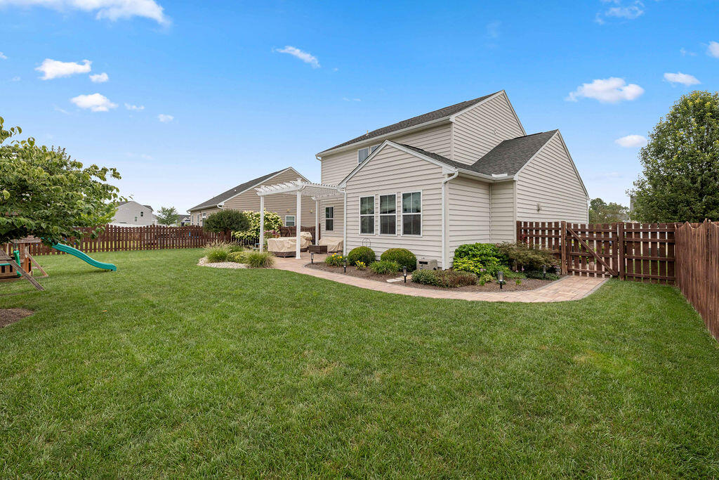 1475 Artesian Lane, Fairborn, Ohio 45324
