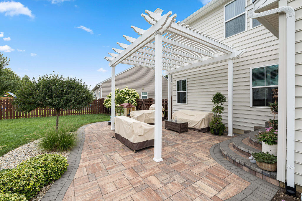 1475 Artesian Lane, Fairborn, Ohio 45324