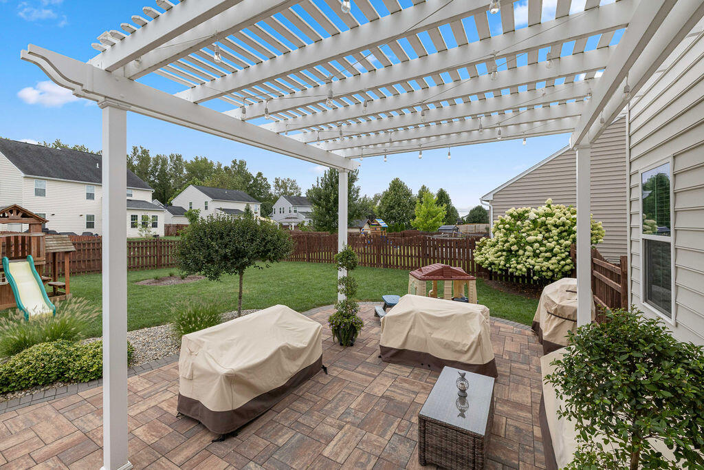 1475 Artesian Lane, Fairborn, Ohio 45324