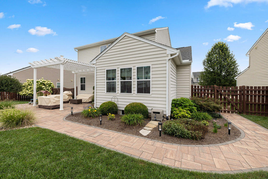 1475 Artesian Lane, Fairborn, Ohio 45324