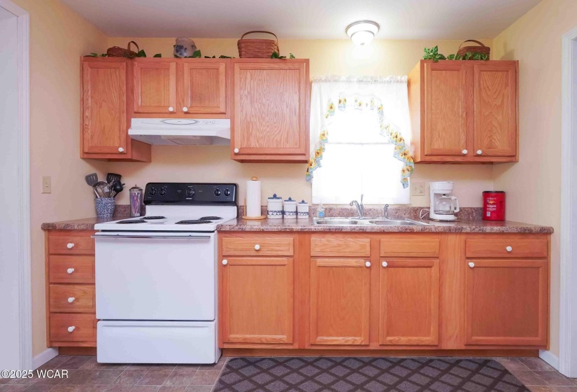 704 Sherman Street, Pandora, Ohio, 2 Bedrooms Bedrooms, ,2 BathroomsBathrooms,Residential,For Sale,Sherman,308044