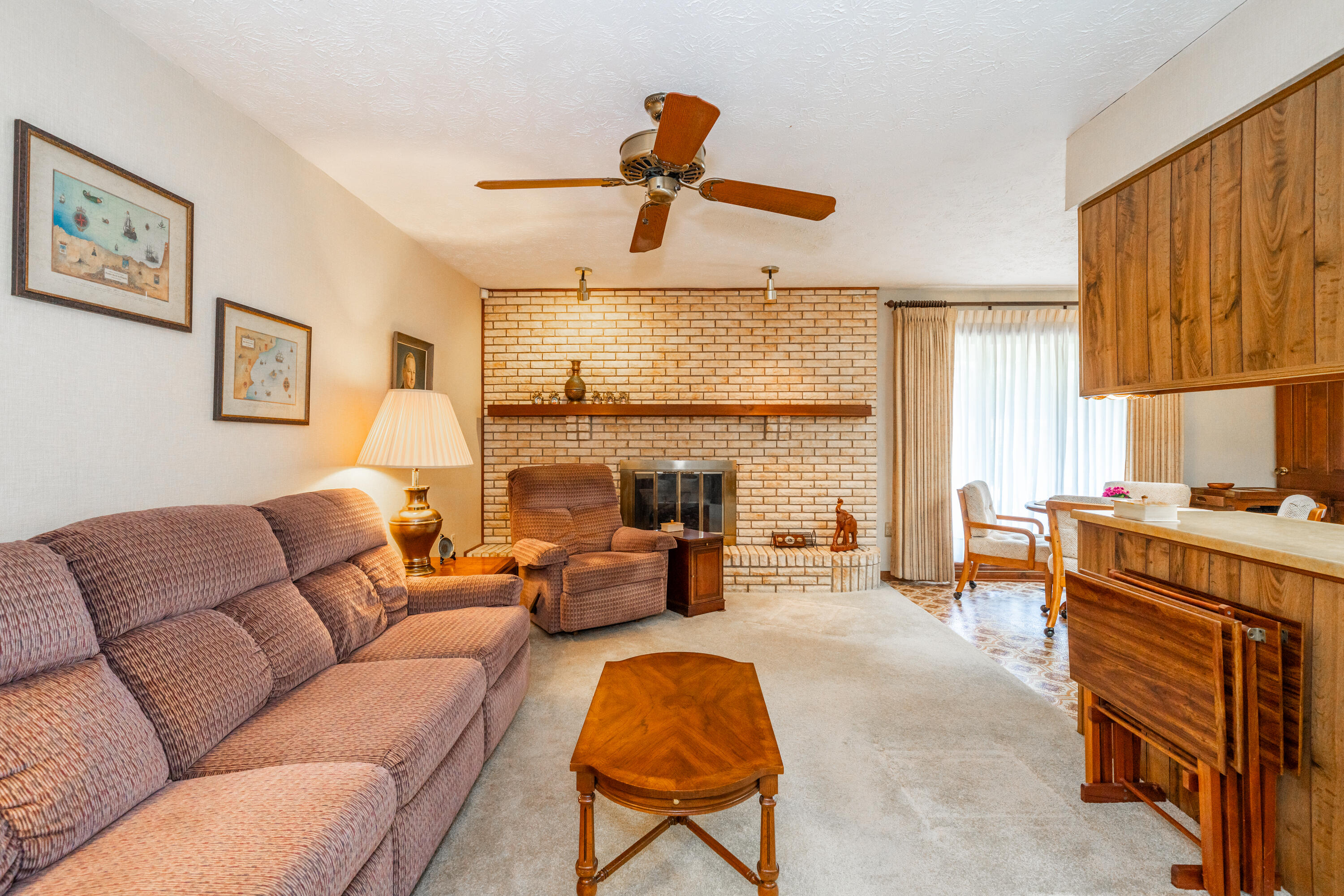 374 Shadywood Drive, Clayton, Ohio 45315