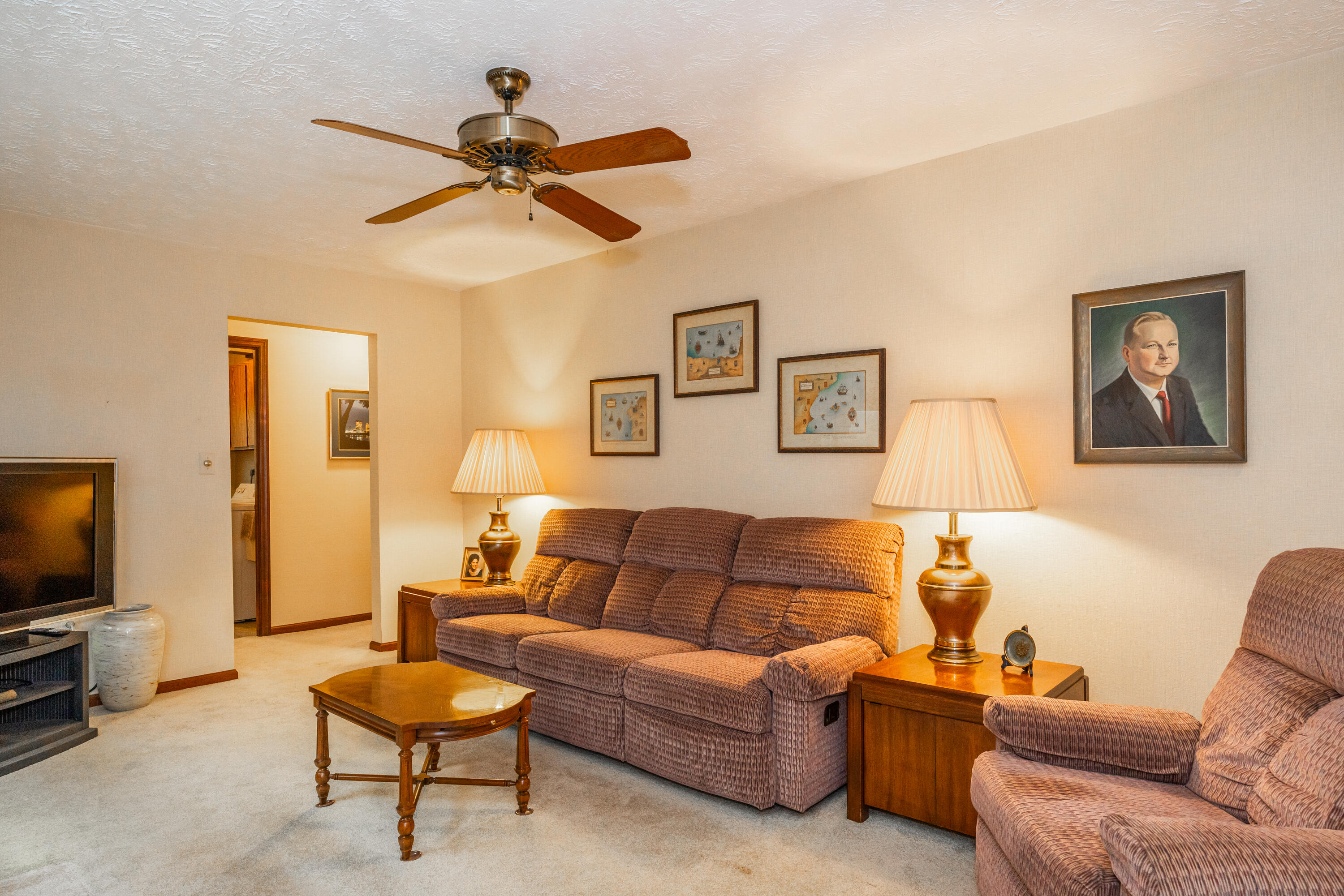 374 Shadywood Drive, Clayton, Ohio 45315