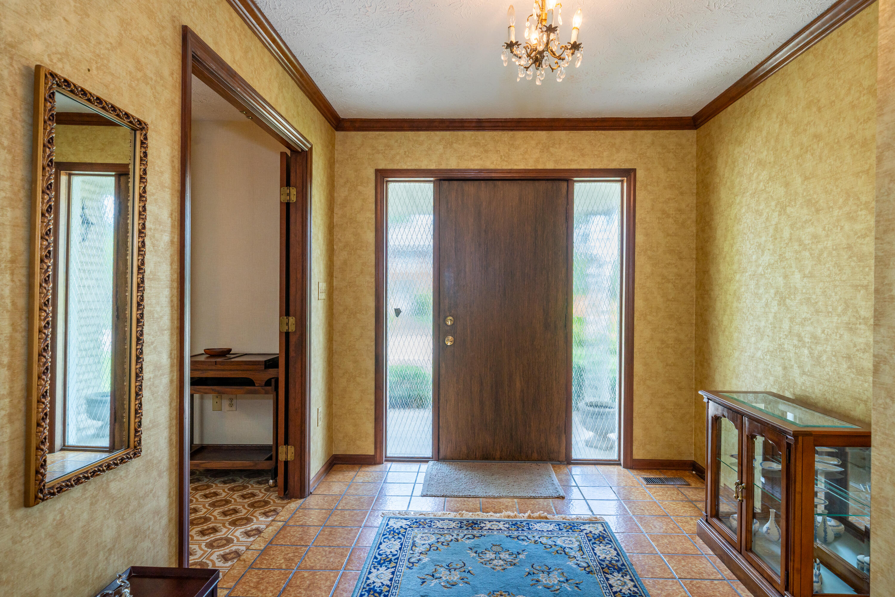 374 Shadywood Drive, Clayton, Ohio 45315