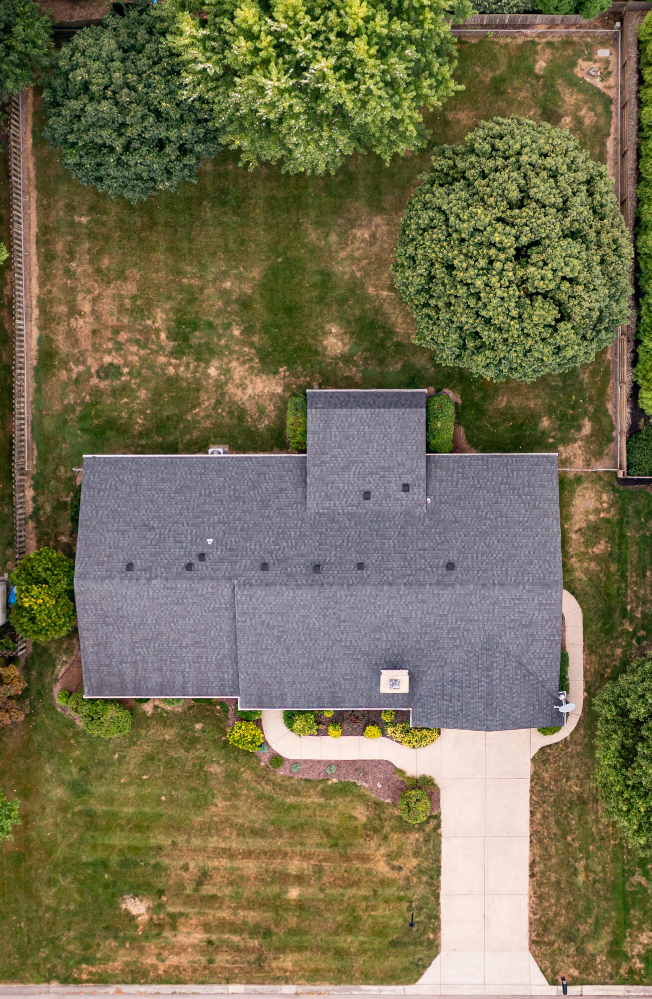 374 Shadywood Drive, Clayton, Ohio 45315