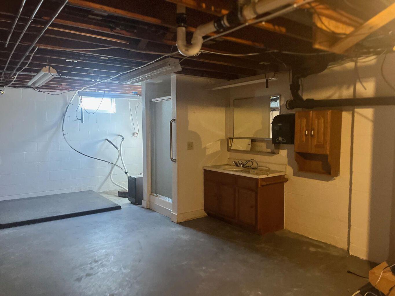 2639 Anita Drive, Springfield, Ohio 45504
