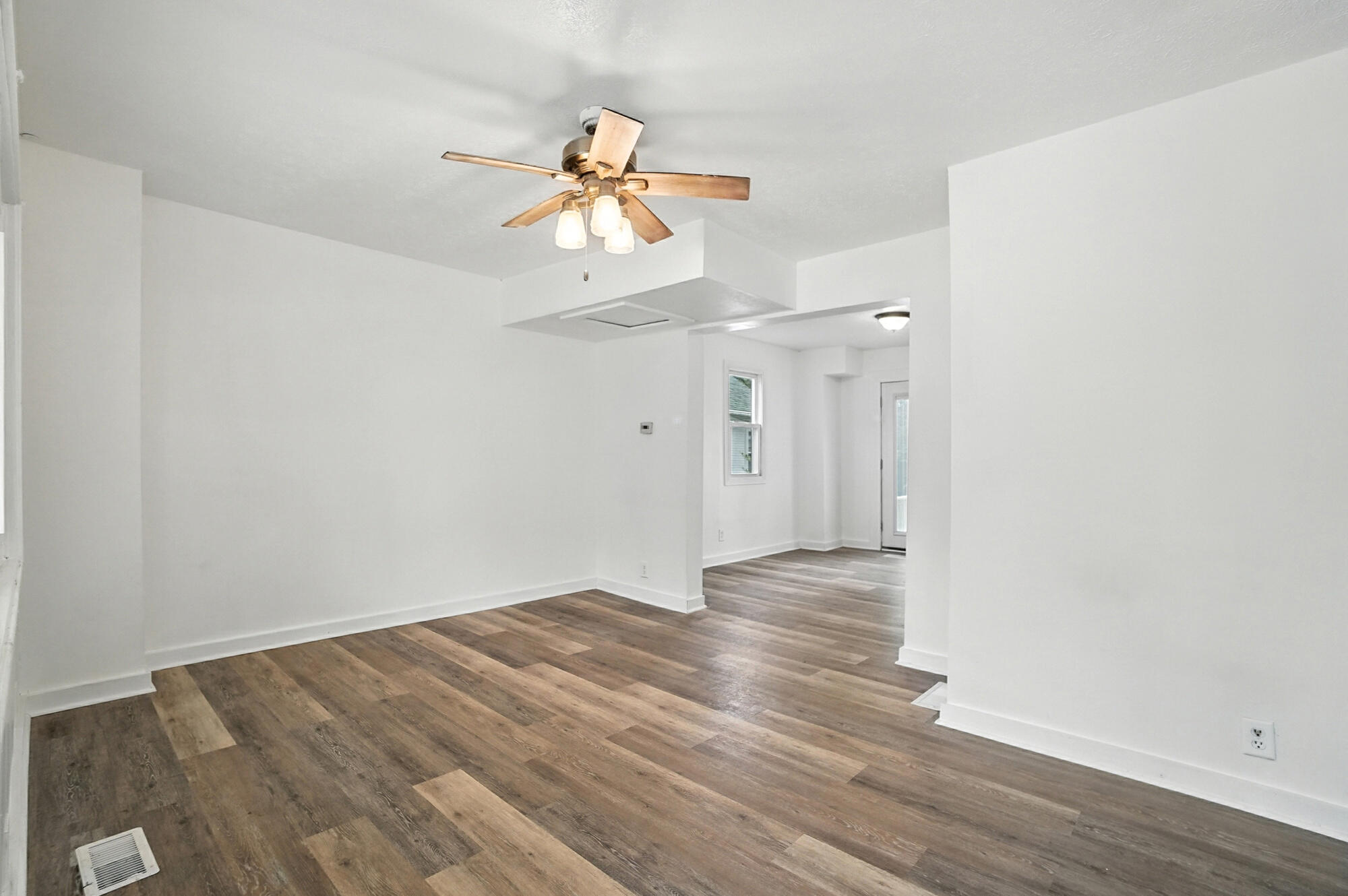 1216 Innisfallen Avenue, Springfield, Ohio 45506