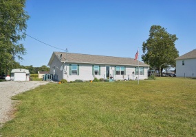 2367 Houston Pike Pike, South Vienna, Ohio 45369, 3 Bedrooms Bedrooms, ,2 BathroomsBathrooms,Residential,For Sale,Houston Pike,1040916
