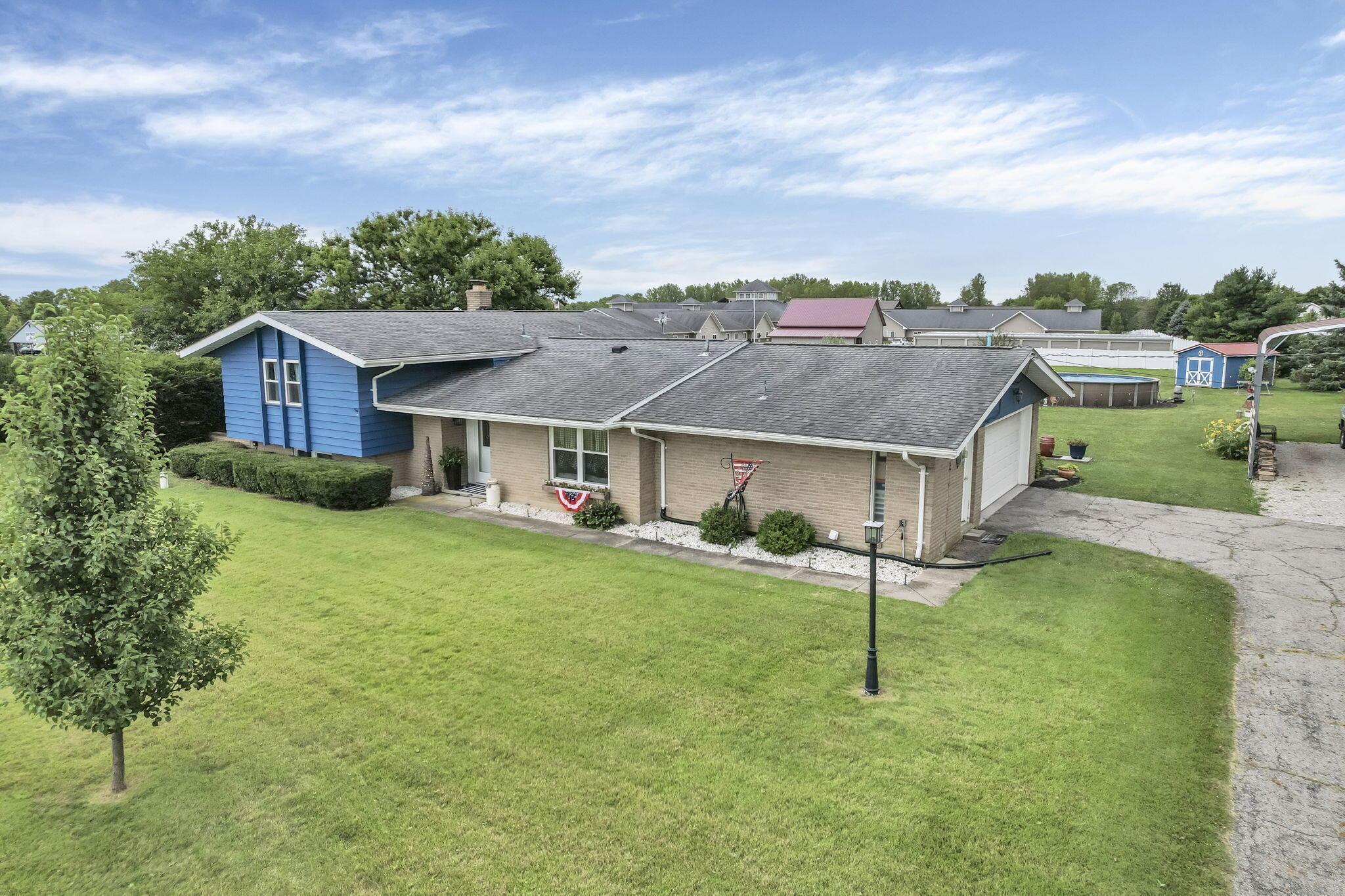 2206 State Route 56, London, Ohio 43140
