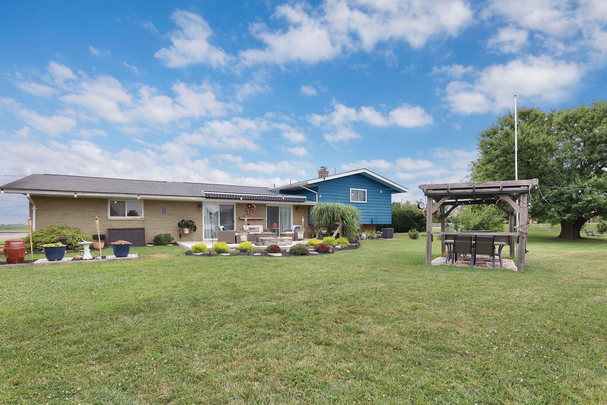 2206 State Route 56, London, Ohio 43140