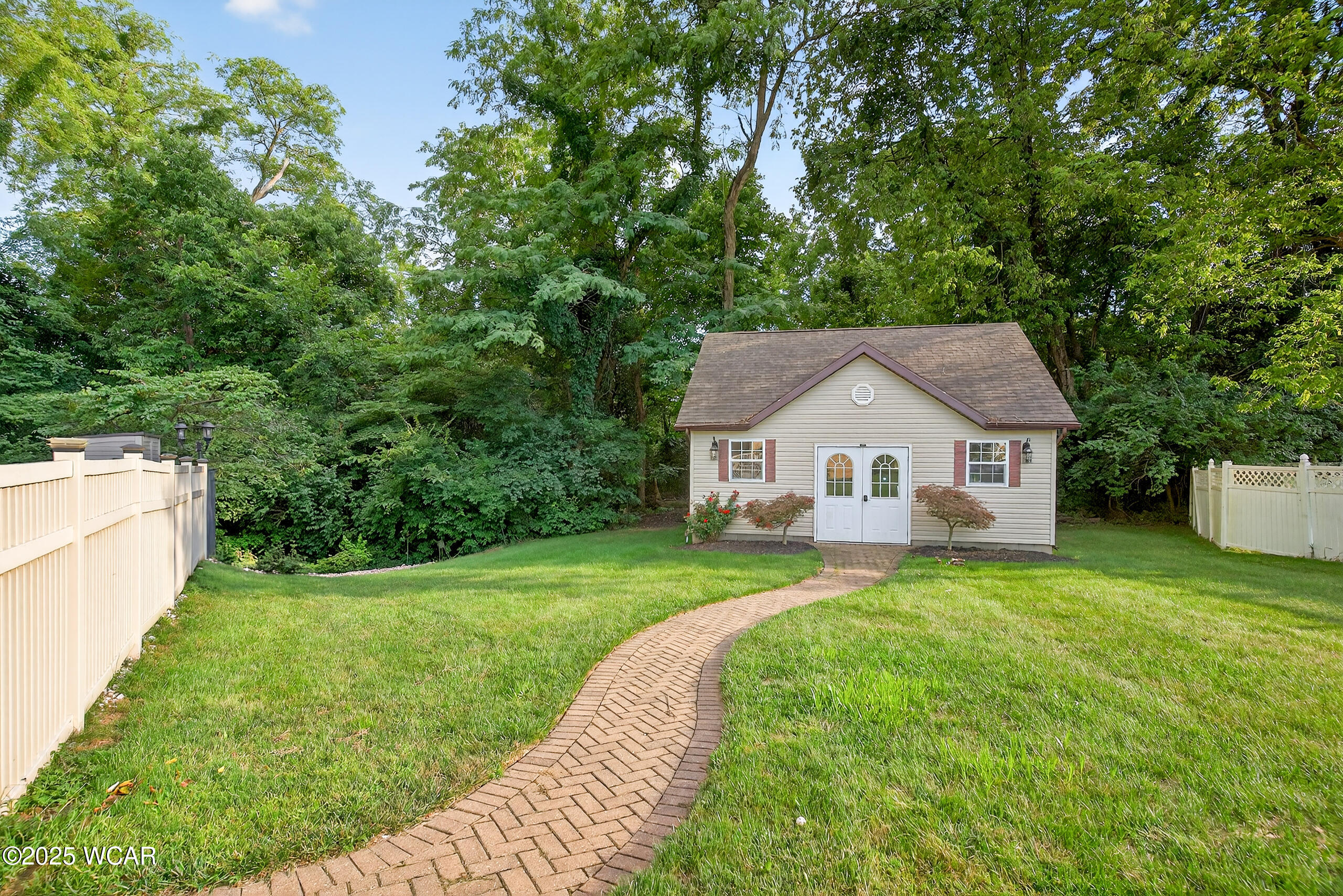 1317 Pinetree Court, Sidney, Ohio