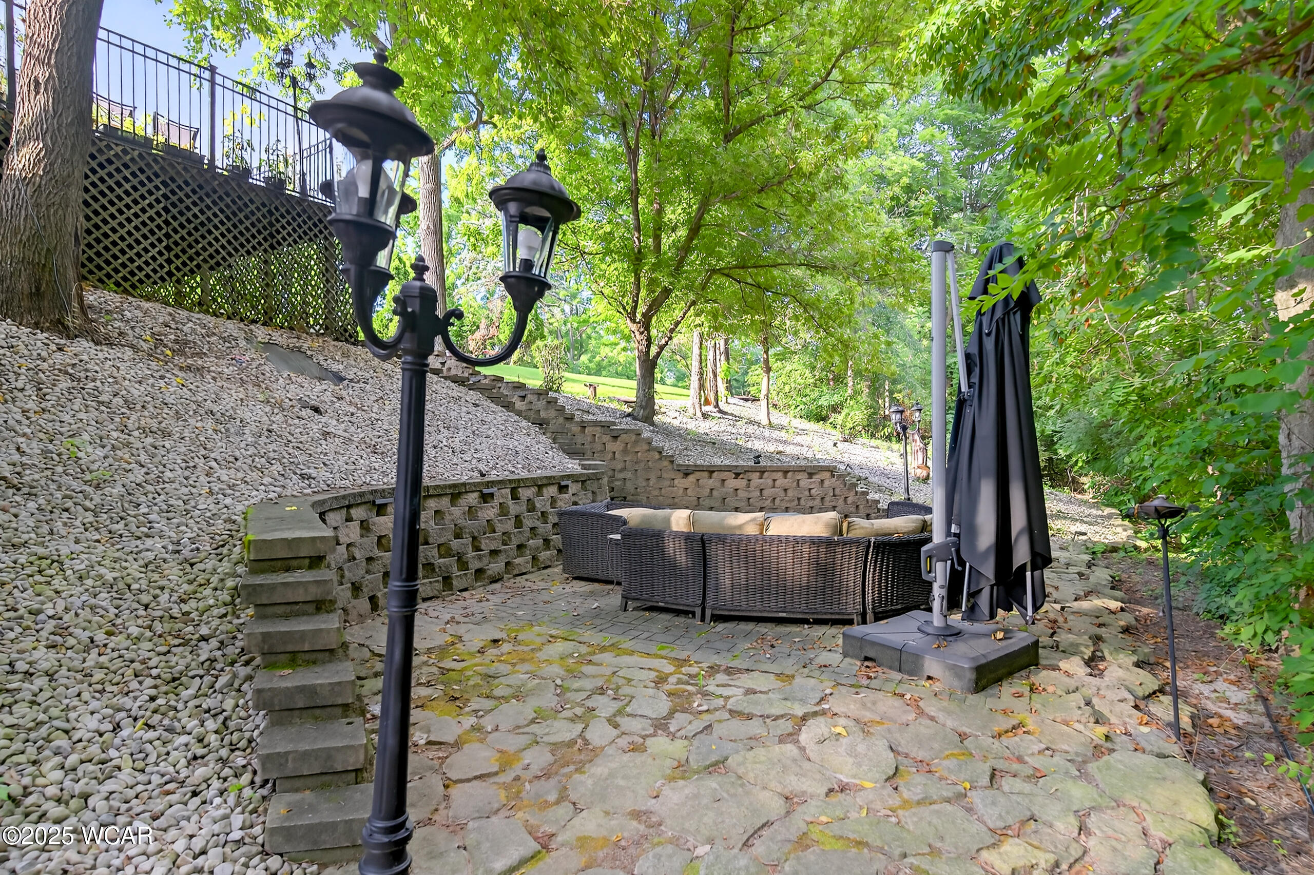 1317 Pinetree Court, Sidney, Ohio