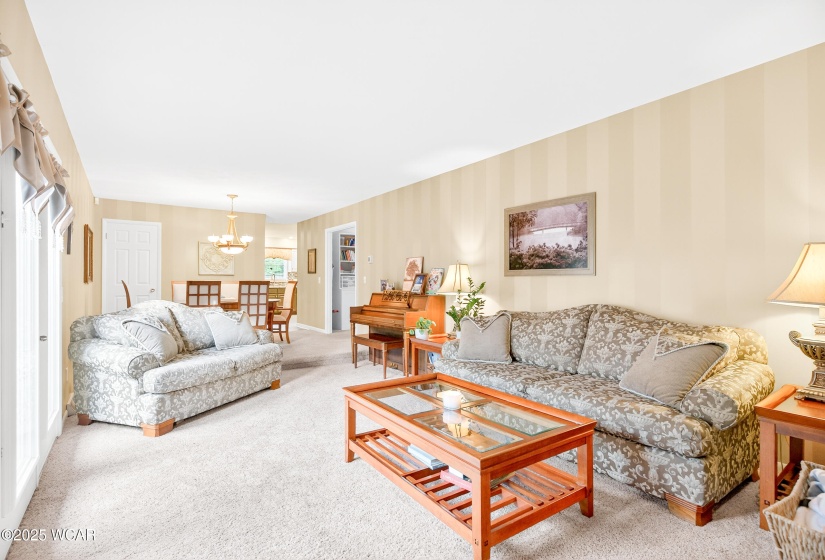 1317 Pinetree Court, Sidney, Ohio, 3 Bedrooms Bedrooms, ,2 BathroomsBathrooms,Residential,For Sale,Pinetree,308048