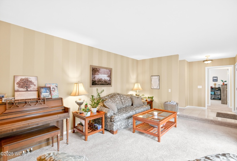 1317 Pinetree Court, Sidney, Ohio, 3 Bedrooms Bedrooms, ,2 BathroomsBathrooms,Residential,For Sale,Pinetree,308048