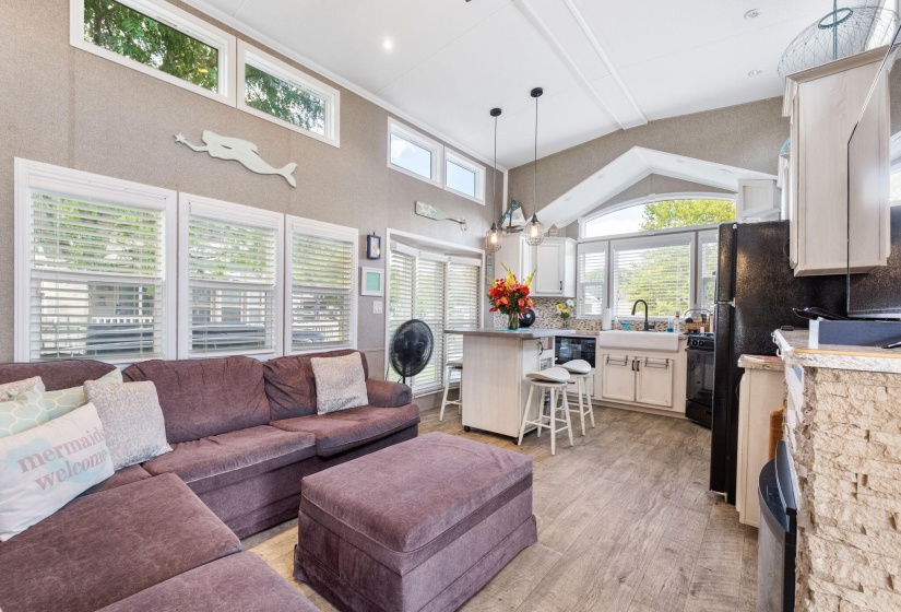 11377 Township Road 266 (Interior)-1