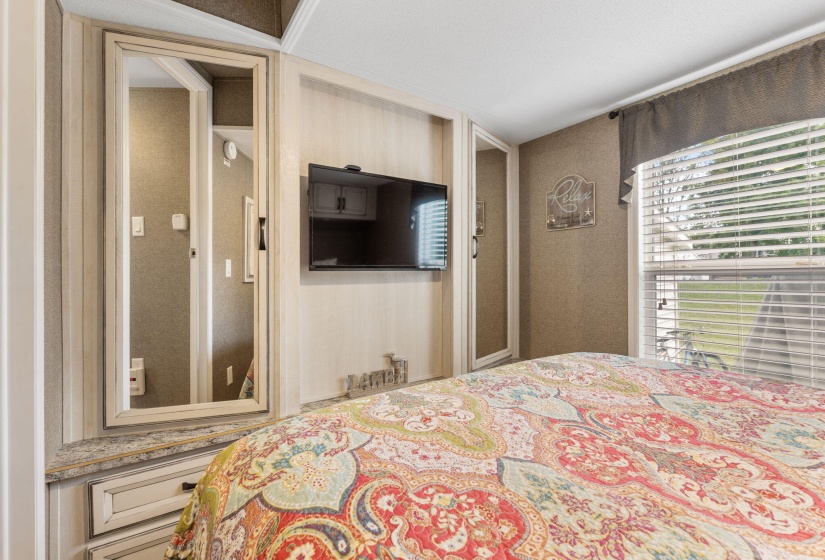 11377 Township Road 266 (Interior)-20
