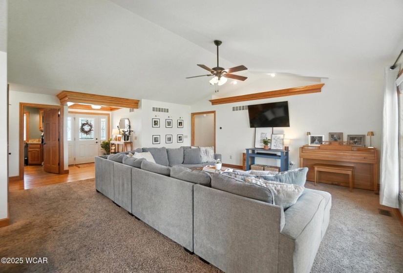 1817 Cinnamon Drive, Wapakoneta, Ohio, 3 Bedrooms Bedrooms, ,2 BathroomsBathrooms,Residential,For Sale,Cinnamon,308051