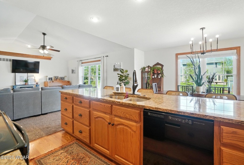 1817 Cinnamon Drive, Wapakoneta, Ohio, 3 Bedrooms Bedrooms, ,2 BathroomsBathrooms,Residential,For Sale,Cinnamon,308051