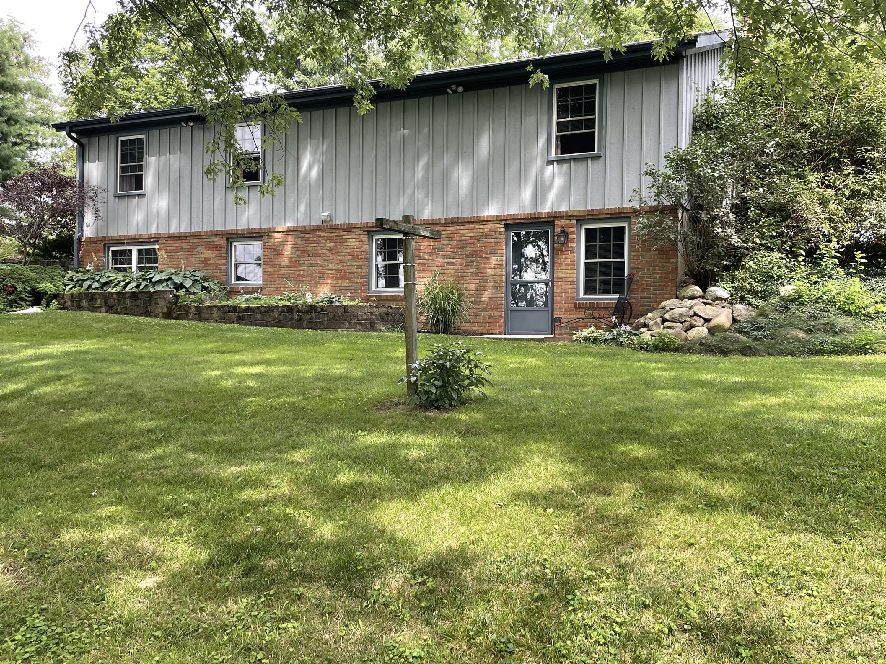 1253 Gearhart Road, Sidney, Ohio 45365
