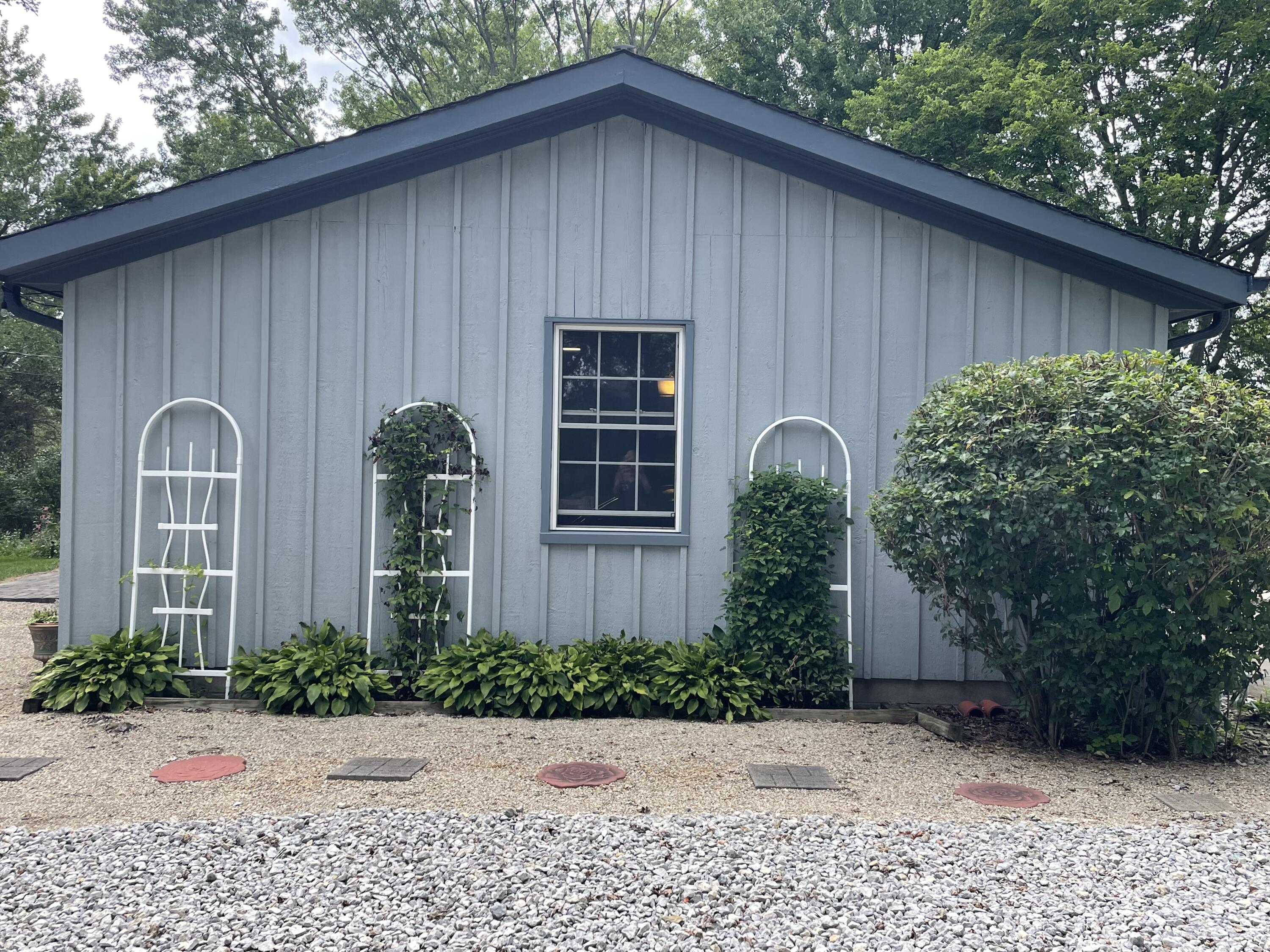 1253 Gearhart Road, Sidney, Ohio 45365