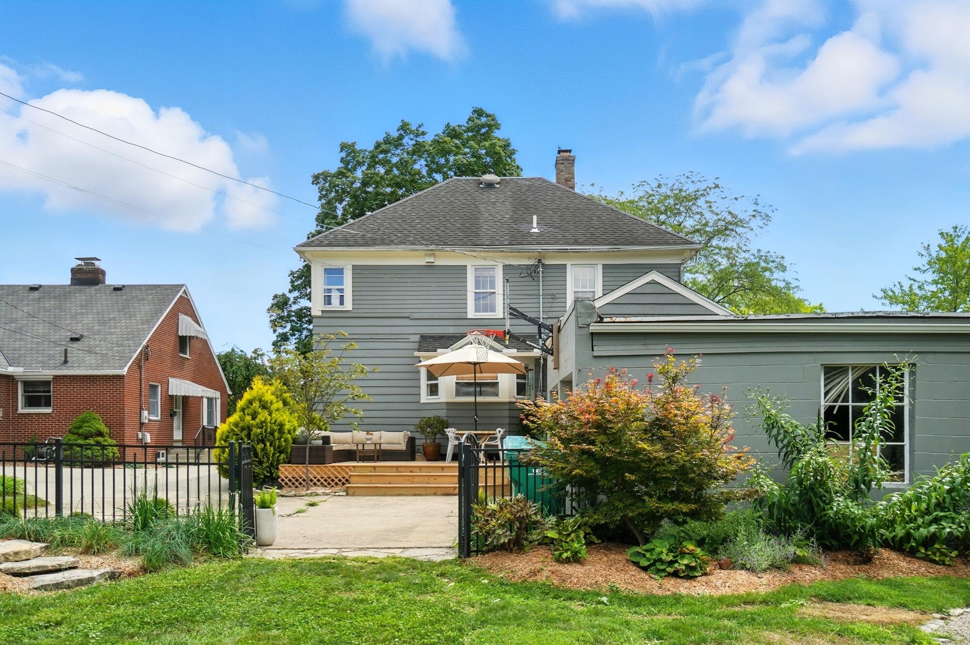 2215 Fountain Boulevard, Springfield, Ohio 45504