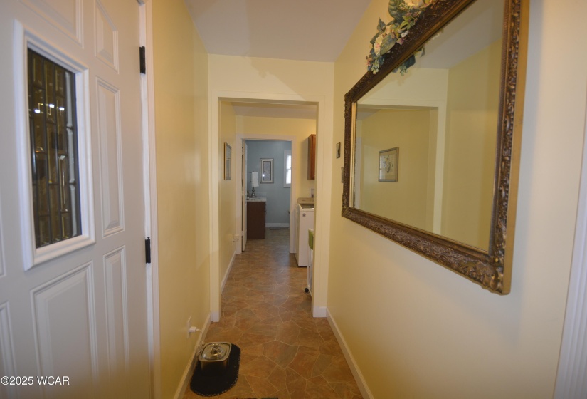 208 Court Street, Wapakoneta, Ohio, 3 Bedrooms Bedrooms, ,2 BathroomsBathrooms,Residential,For Sale,Court,308053
