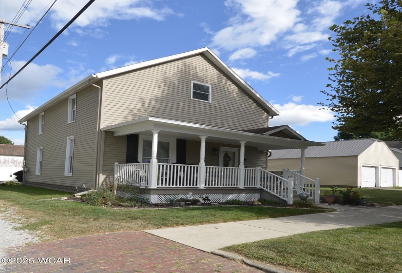 208 Court Street, Wapakoneta, Ohio, 3 Bedrooms Bedrooms, ,2 BathroomsBathrooms,Residential,For Sale,Court,308053
