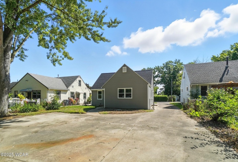 1219 Virginia Avenue, Lima, Ohio, 4 Bedrooms Bedrooms, ,1 BathroomBathrooms,Residential,For Sale,Virginia,308055