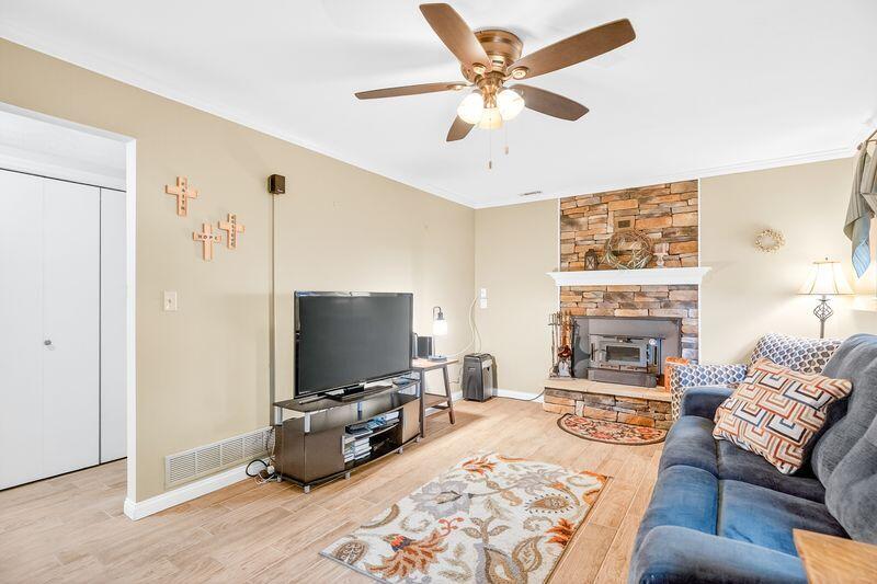 852 Branford Road, Troy, Ohio 45373