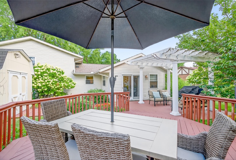 852 Branford, Troy-46