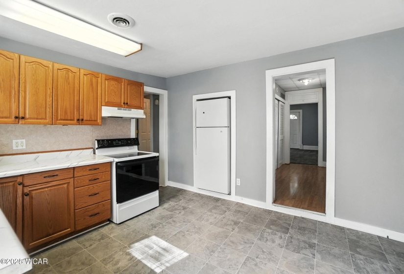 224 Monroe Street, Delphos, Ohio, 2 Bedrooms Bedrooms, ,1 BathroomBathrooms,Residential,For Sale,Monroe,307478
