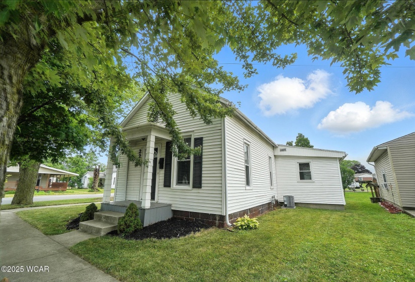 224 Monroe Street, Delphos, Ohio, 2 Bedrooms Bedrooms, ,1 BathroomBathrooms,Residential,For Sale,Monroe,307478