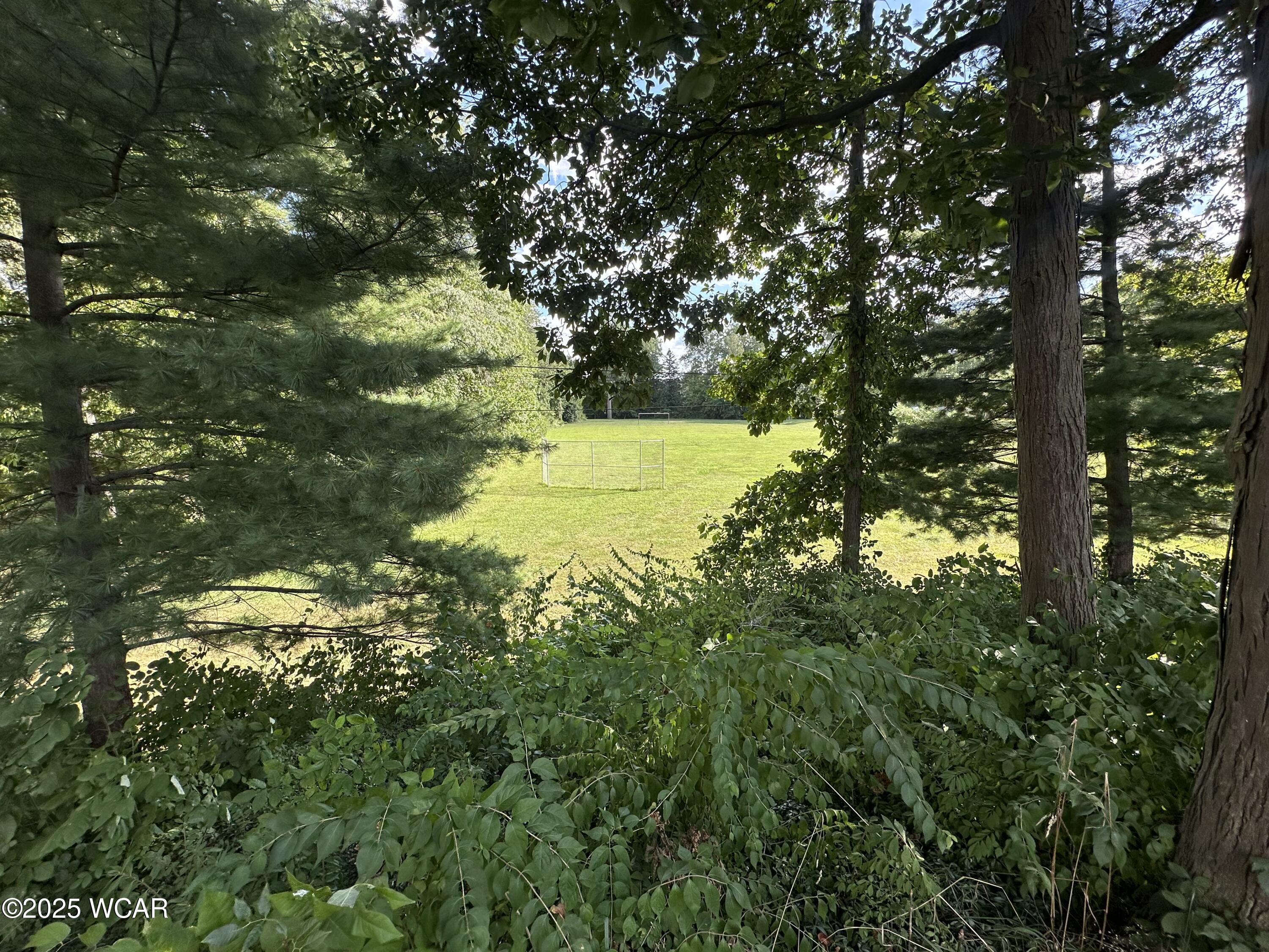 136 Valley Way, Lima, Ohio