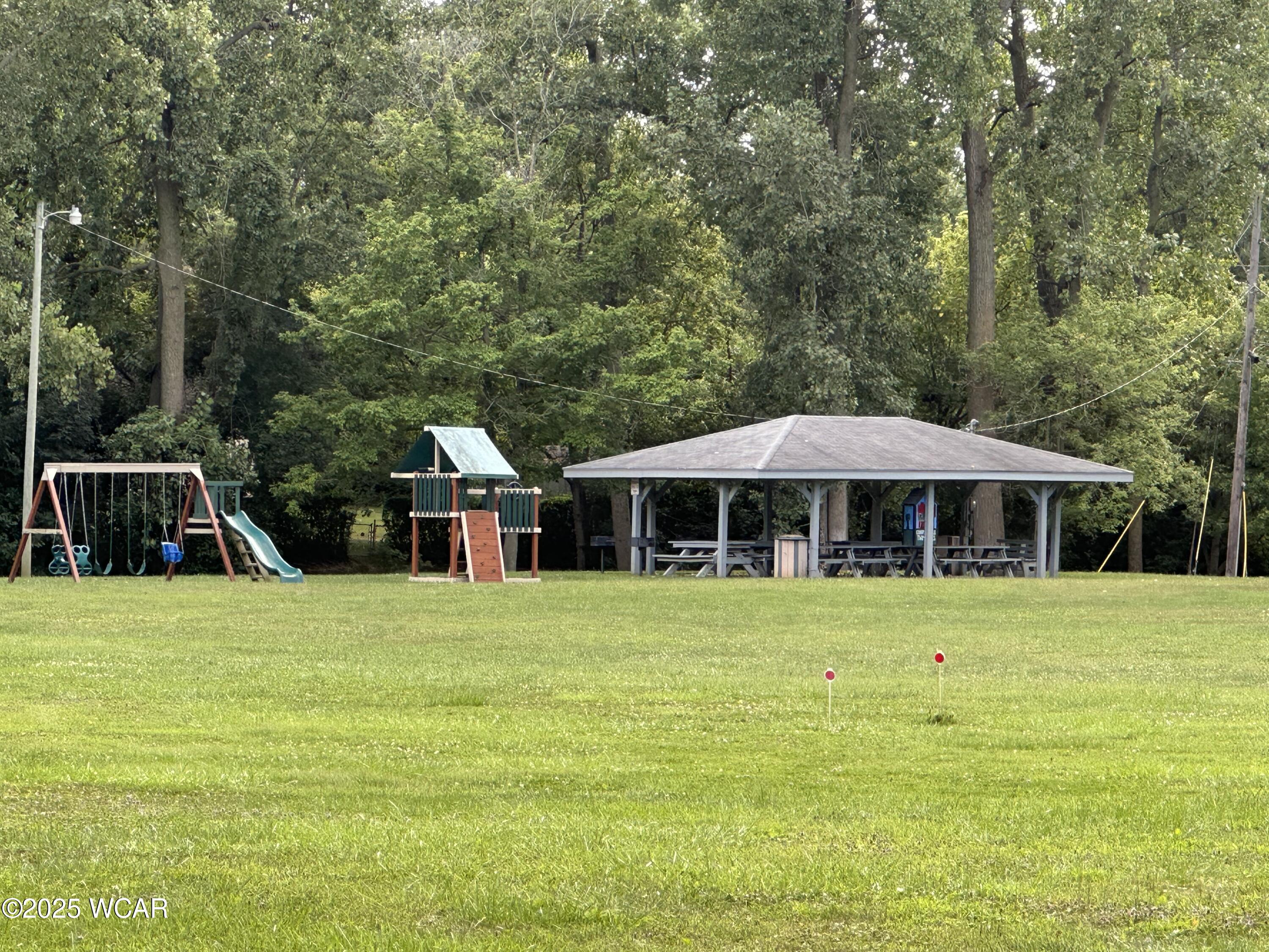 136 Valley Way, Lima, Ohio