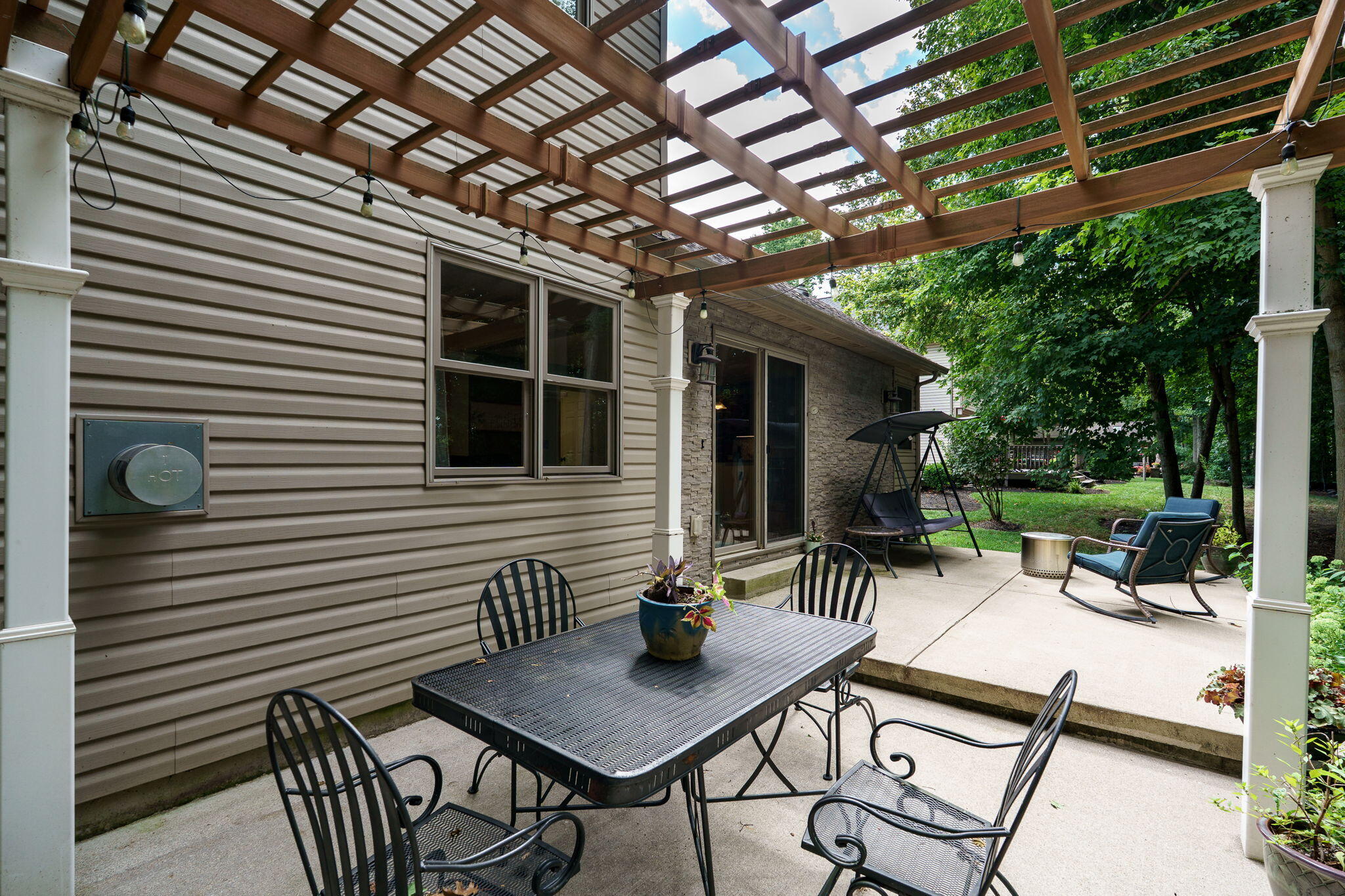 2340 Cara Drive, Troy, Ohio 45373
