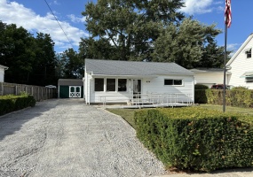 634 7th St. Street, Delphos, Ohio, 3 Bedrooms Bedrooms, ,1 BathroomBathrooms,Residential,For Sale,7th St.,308057