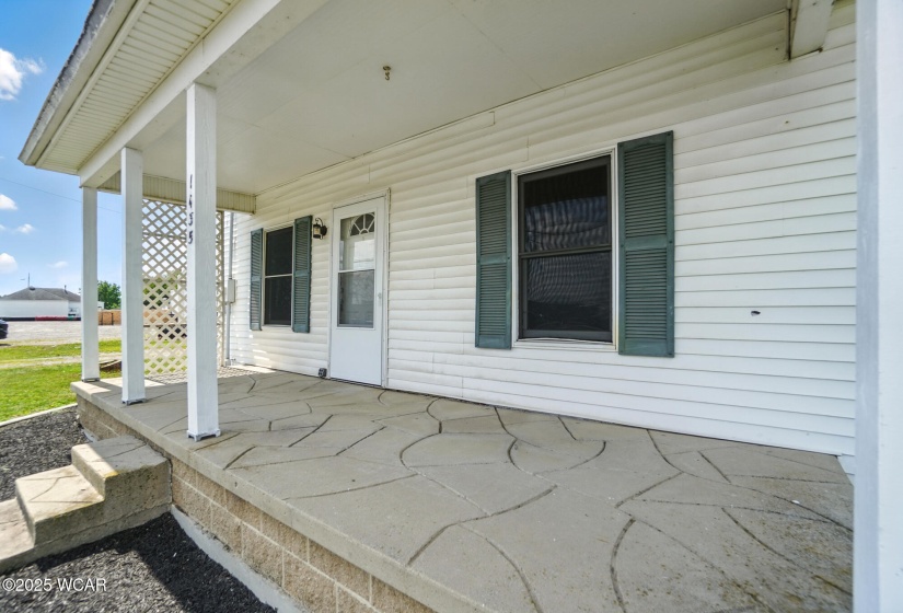 1435 Main Street, Delphos, Ohio, 2 Bedrooms Bedrooms, ,1 BathroomBathrooms,Residential,For Sale,Main,308060