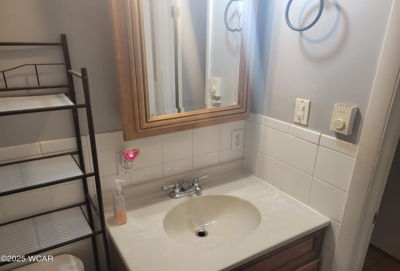 523 SIMON Street, Ada, Ohio, 3 Bedrooms Bedrooms, ,1 BathroomBathrooms,Residential,For Sale,SIMON,308039