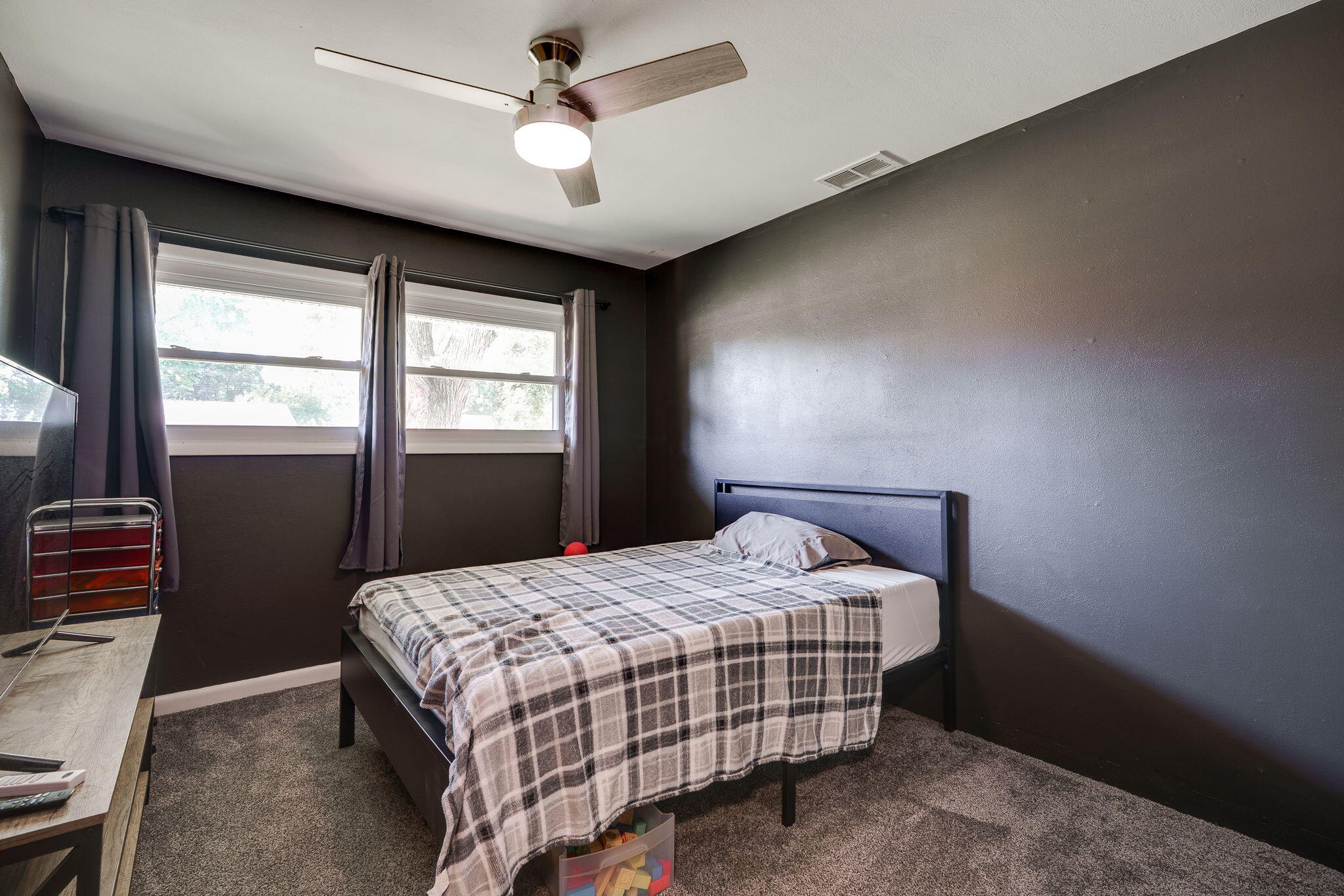 1527 Sussex Road, Troy, Ohio 45373
