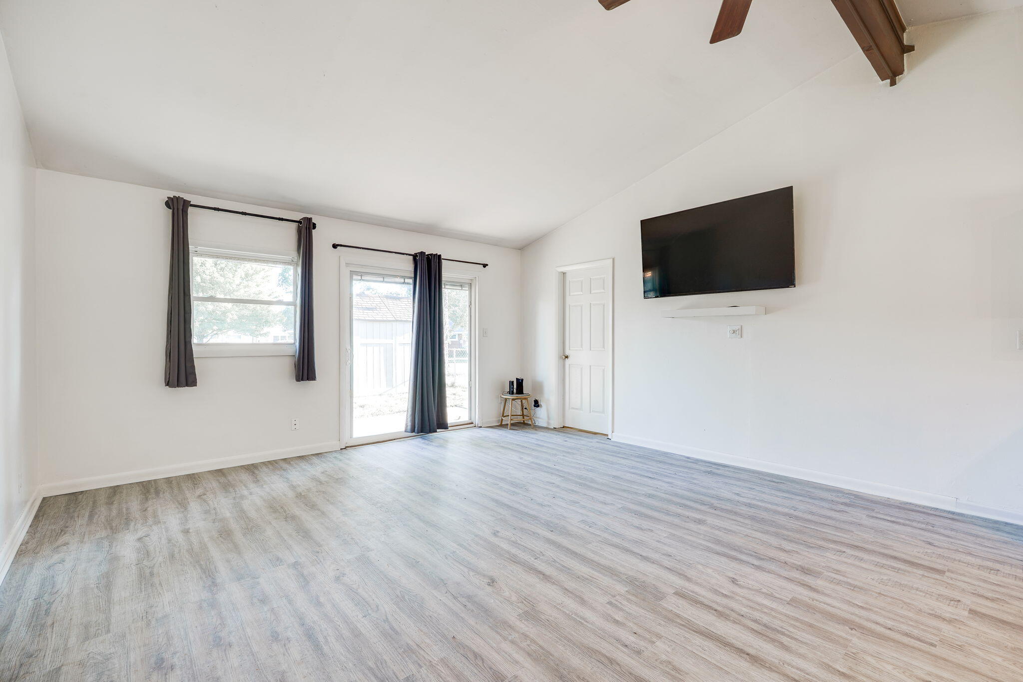 1527 Sussex Road, Troy, Ohio 45373