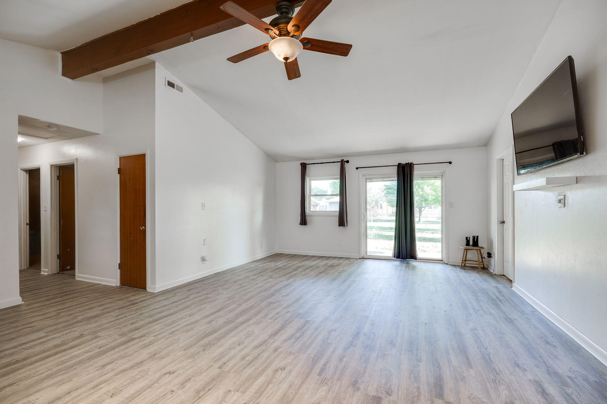 1527 Sussex Road, Troy, Ohio 45373