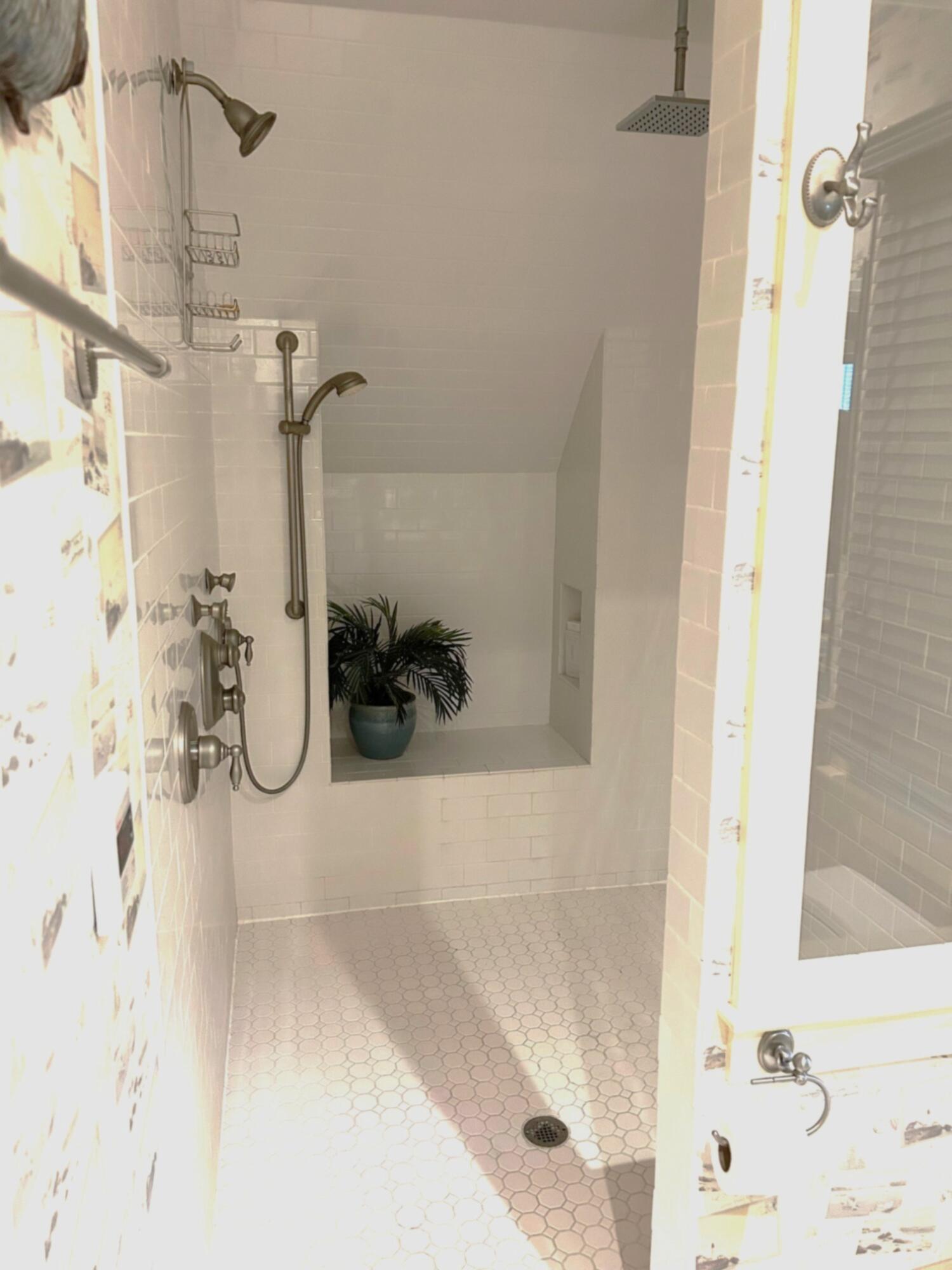 4333 Marin Woods, Port Clinton, Ohio 43452
